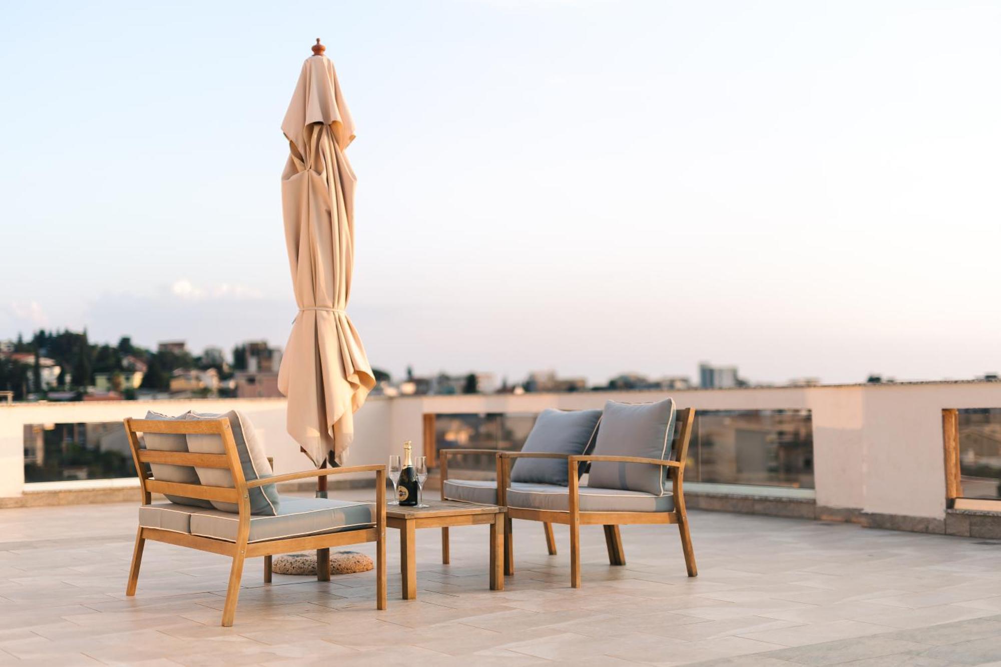 Lux Hotel M دوبرا فوفا المظهر الخارجي الصورة