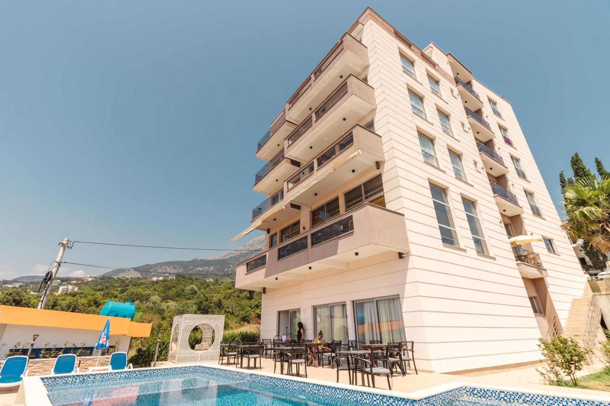 Lux Hotel M دوبرا فوفا المظهر الخارجي الصورة